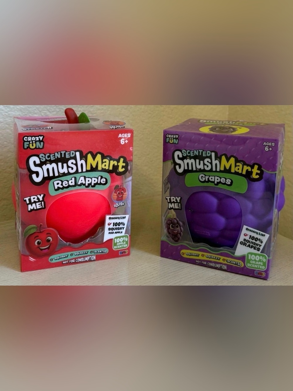 NWT Viral Smush mart Scented Apple & Grape squishy set of 2
